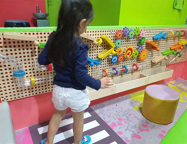 In Dubai, there is an enchanting 75 square meter indoor playground